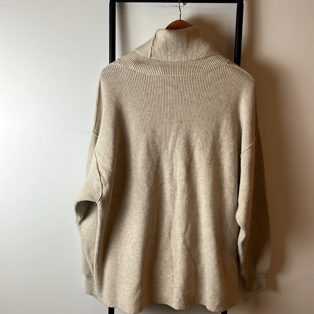 Free People Cream Softly Structured Tunic Sweater Size M Oversized - Picture 6 of 9